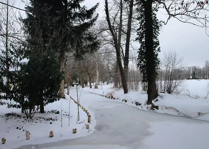 Landgasthof Zur Wildbahn منزل ريفي بورغ